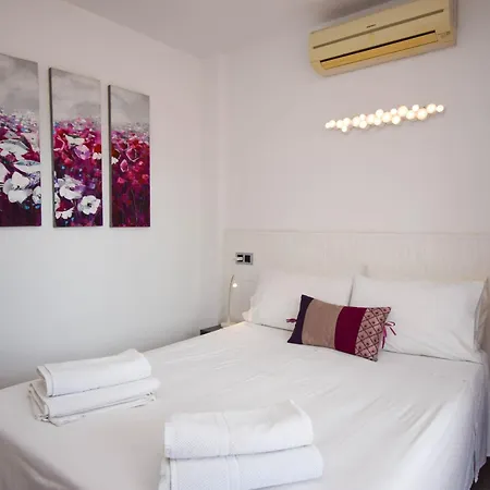 Ref 228 De 1 Con Vistas Al Mar En Primera Línea De Playa En Boliches *