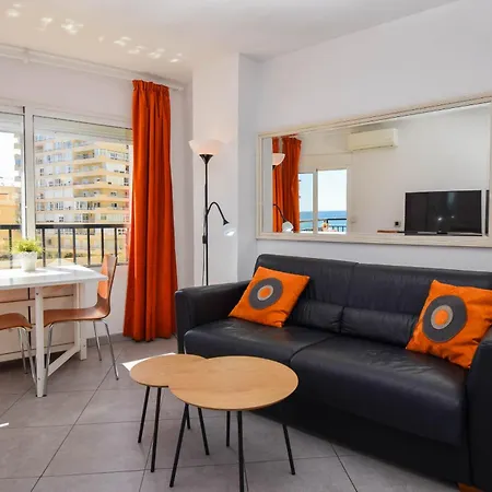 Ref 228 De 1 Con Vistas Al Mar En Primera Línea De Playa En Boliches Apartamento *