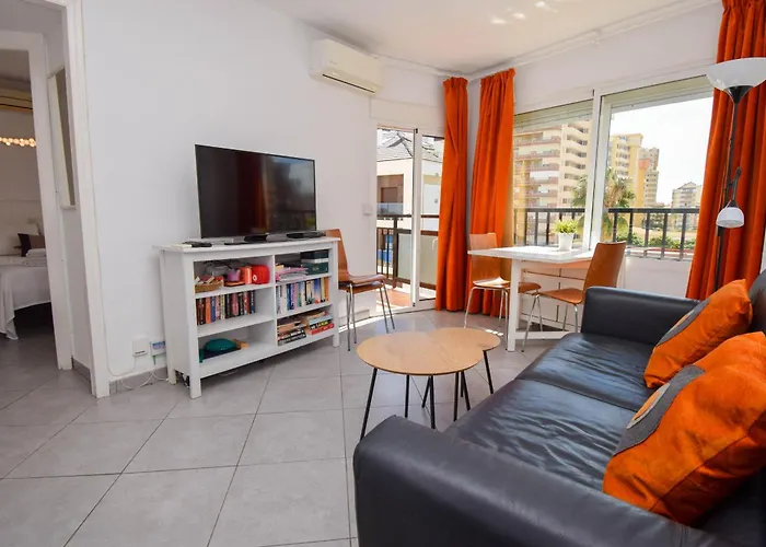 Ref 228 De 1 Con Vistas Al Mar En Primera Linea De Playa En Boliches *