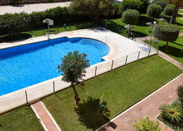 Apartment Ref 228 De 1 Con Vistas Al Mar En Primera Linea De Playa En Boliches Fuengirola